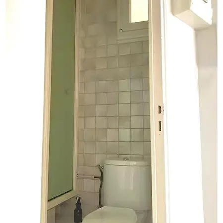 Apartament Quiet And Bright - Balcony With Montmartre View